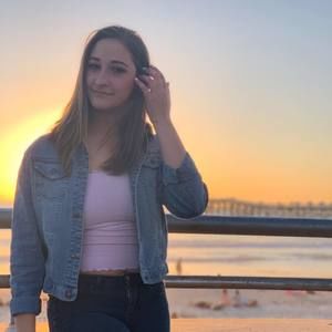 Meet your Posher, Rachel